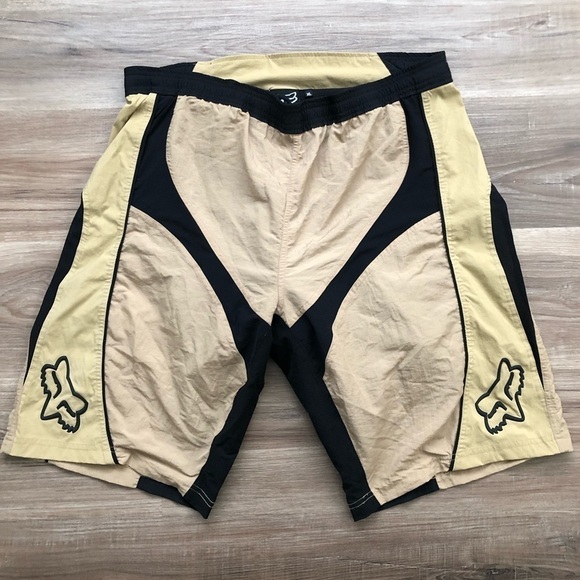 Men’s Fox BMX Padded racing shorts size XL - Picture 1 of 9